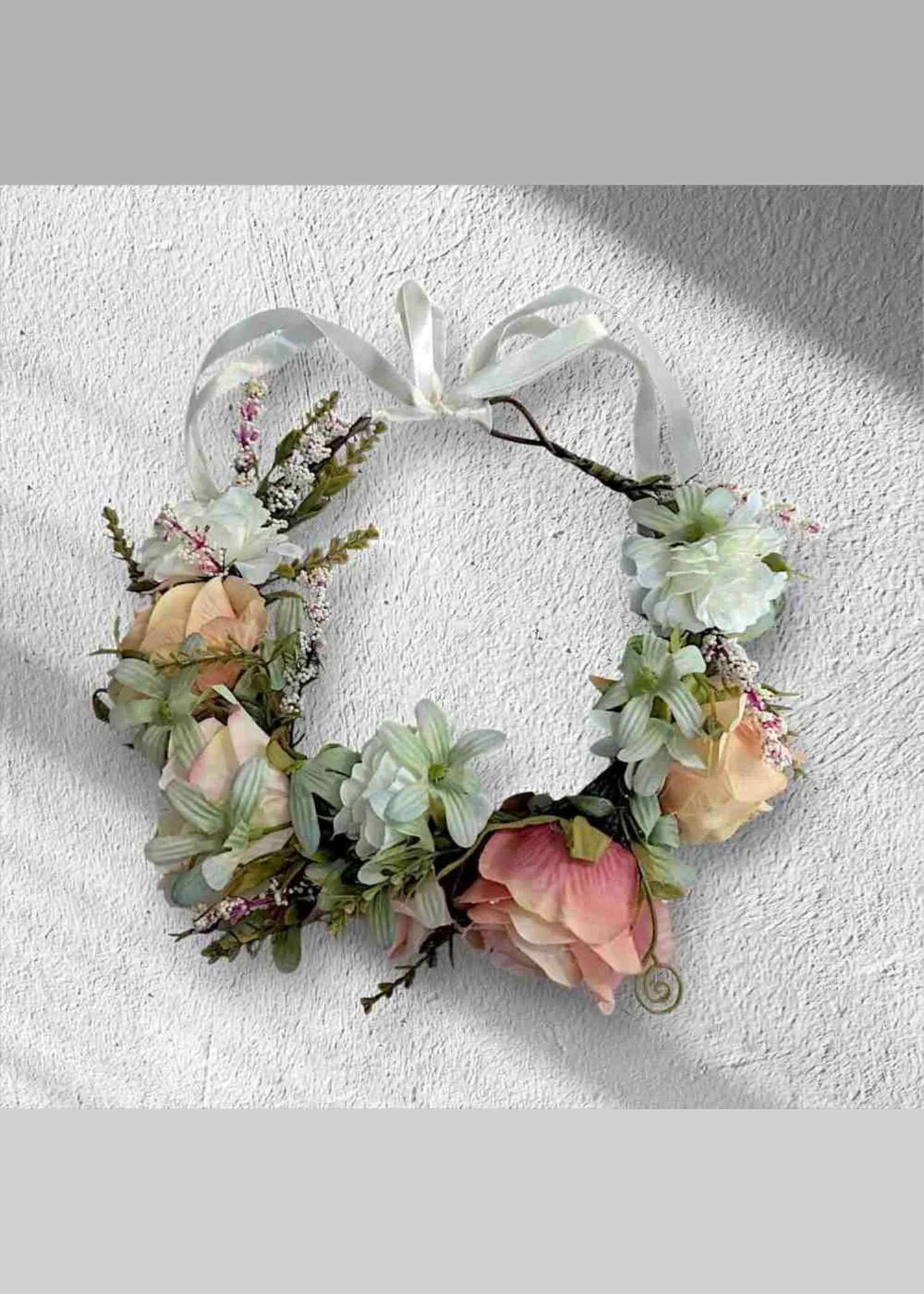 Flower Garland Soft Peaches